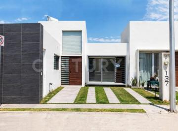 Casa en condominio · 89m² · 2 Recámaras · 1 Estacionamiento · Casa de Una Planta en Renta en Condominio Marcellana