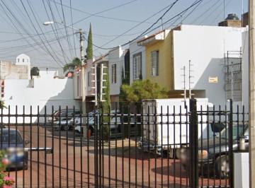 Casa de 3 habitaciones, Guadalajara · Venta Casa en Parques del Nilo Guadalajara Jalisco