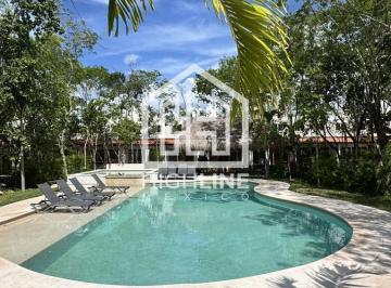 Casa · 77m² · 2 Recámaras · 1 Estacionamiento · Venta Casa 2 Habitaciones en Playa del Carmen con Piscina