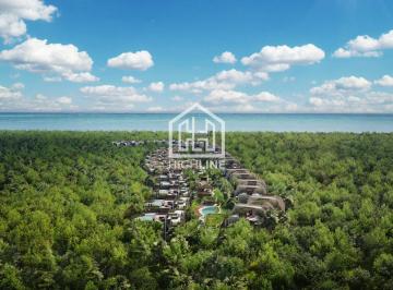 Departamento · 141m² · 2 Recámaras · Departamento Lujoso de 2 Habitaciones a Pasos del Mar en Tulum| con Rooftop y Alberca Privada