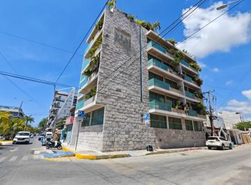 Departamento · 47m² · 1 Recámara · 1 Estacionamiento · Departamento 1 Recamara a Pasos de La Playa y 5ta Av | Ideal Para Renta Vacacional