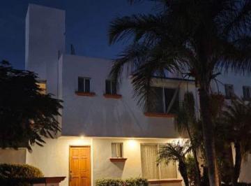 Casa en condominio de 3 habitaciones, Querétaro · Se Renta Casa. Vista Panoramica Qro, Mantenimiento Incluido Excelente Ubicacion.
