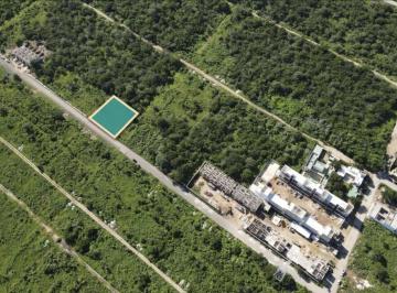 1 · Terreno en Venta en Temozon Norte, Merida