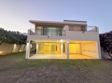 Casa de 3 habitaciones, Querétaro · Casa Venta Frente a Campo de Golf Juriquilla Querétaro
