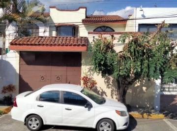 Casa de 4 habitaciones, Cuernavaca · Oportunidad Única de Inversión "Casa Adjudicada en Col Vista Hermosa", en Cuernavaca Morelos