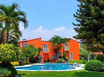 Casa de 3 habitaciones, Emiliano Zapata · Casa en Renta en Villas del Seminario por La Alberca Olimpica 3 Recamaras Alberca