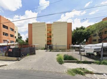 Departamento de 2 habitaciones, Guadalajara · Departamento en Circunvalación Oblatos Guadalajara en Remate Bancario