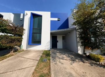 Casa de 3 habitaciones, Tlajomulco de Zúñiga · Casa en Renta o Venta en Fraccionamiento Foresta, Tlajomulco de Zúñiga