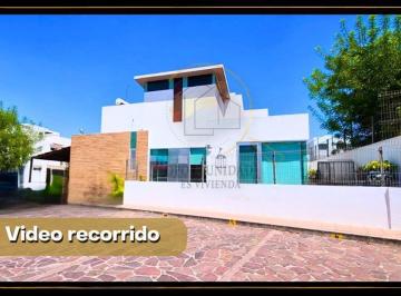 Casa · 143m² · 2 Recámaras · 2 Estacionamientos · Casa en Venta en Corregidora Querétaro