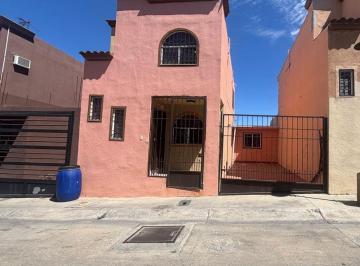 Casa de 2 habitaciones, Tijuana · Gran Oportunidad Casa Totalmente Amueblada en Colinas de California