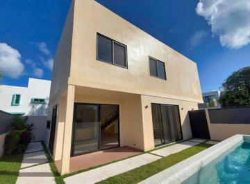 Casa de 3 habitaciones, Solidaridad · Casa con Jardín y Alberca Privada en Venta, El Cielo, Playa del Carmen