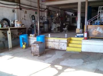Casa uso de suelo de 2 habitaciones, Jiutepec · Taller/bodega en Jiutepec, Morelos – a 300 m de La Federal Yautepec–jiutepec