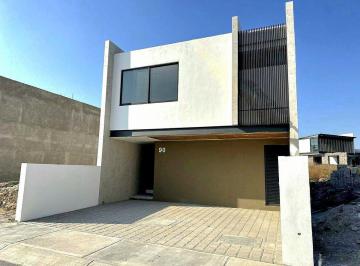 Casa · 179m² · 3 Recámaras · 2 Estacionamientos · Casa Zizana en Zakia Querétaro