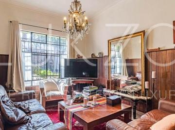 Casa · 329m² · 4 Recámaras · 2 Estacionamientos · Venta Casa 329 m² Col. Condesa, Alcaldia Cuauhtemoc