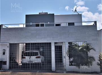 Casa · 185m² · 4 Recámaras · 2 Estacionamientos · Casa en Venta en Cancún. Residencial Las Américas. en Privada de 4 Recámaras