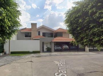 Casa de 4 habitaciones, Guadalajara · Casa en Venta Chapalita ¡Excelente Oportunidad de Inversiòn Propiedad de Recuperaciòn Hipotecaria!