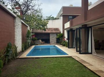 Casa · 476m² · 5 Recámaras · 3 Estacionamientos · Casa en Venta Col Ylang Ylang, Boca del Rio, Veracruz.