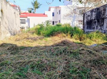 Terreno / Lote · 251m² · Fraccionamiento Los Delfines, Boca del Rio, Veracruz