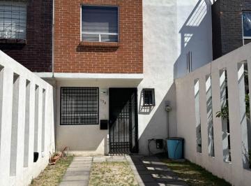 Casa en condominio · 96m² · 3 Recámaras · 1 Estacionamiento · Casa en Renta en Lerma