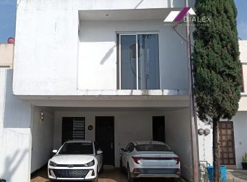 Casa · 1m² · 4 Recámaras · 2 Estacionamientos · Venta Casa de 4 Recámaras en Colonia Las Hadas en Escobedo, Nuevo León.