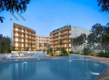 Departamento · 249m² · 3 Recámaras · 2 Estacionamientos · Departamento en Venta en Cancún Centro — 3 Recámaras, 249 m² con Alberca y Gimnasio