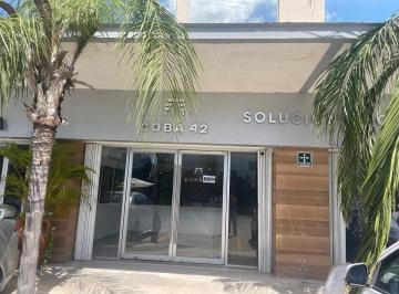 ed08f56836e7434bed76747a4c717d425a04e8dd053bf79b81a5c6a3b0ab8219 · Local en Renta, Sobre Av Huayacan 200 m²