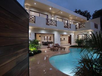 03c1e9e9b282942cf405aff6a0456d564af2ccdfd75c301fbdb46894ef6ee526 · Casa en Tulum con 5 Habs. Tipo Lock - Off y Alberca Privada en Distrito La Selva