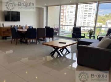 Departamento · 209m² · 3 Recámaras · 2 Estacionamientos · Departamento Amueblado en Renta en Orun Palace Bosque Real