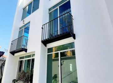 Casa · 500m² · 5 Recámaras · 3 Estacionamientos · 4 Recamaras, Jardin, 500 m² Construccion en Sta Maria