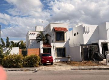 Casa , Mérida · Casa en Renta Cerrada Los Bambus