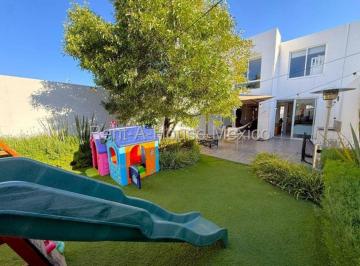 Casa de 3 habitaciones, El Marqués · Casa con 189 m² Superficie de Terreno y 3 Habitaciones en Venta, Zákia
