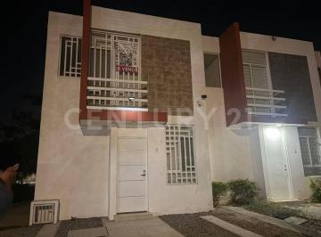 Casa en condominio · 82m² · 2 Recámaras · 2 Estacionamientos · Casa en Venta en Fracc Vidaire Manzanillo