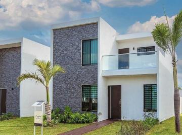 7bb407761608f37a63712d3aefbe3a7c75d63ba27c8d7fd559021144d9f214af · Casa en Venta 3 Recámaras Mérida Norte Las Américas II
