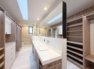 16cca19b8199f815f956c5e0da7ab3c5b4f8172a24b41d1128507054f100c7e6 · Casa de Autor con Increíble Diseño