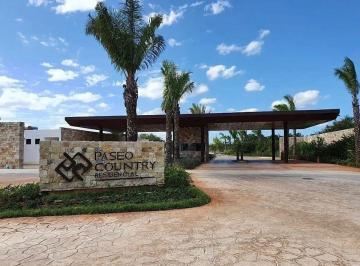 Terreno / Lote , Mérida · Terreno en Esquina en Venta en Merida, Yucatan en Paseo Country