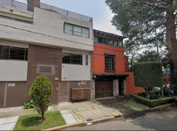 Casa de 6 habitaciones, Coyoacán · Casa en Venta en La Calle de Aldama, Colonia del Carmen, Coyoacán
