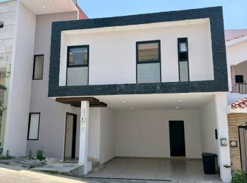 Casa en Venta de 3 habitaciones  · Imperdible Oportunidad de Casa en Venta en Fracc. Las Palomas