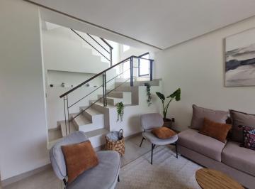 Casa · 223m² · 3 Recámaras · 2 Estacionamientos · Casa en Venta en Metepec