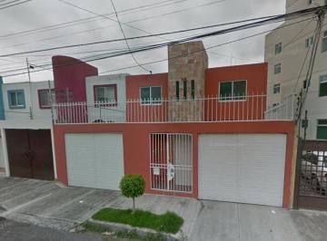 Casa de 5 habitaciones, Puebla · Venta de Casa en Puebla Heroica Puebla de Zaragoza Col Los Pilares