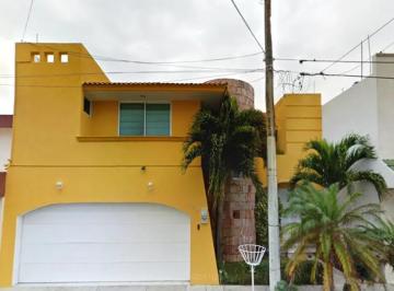 RECUPERACIÓN BANCARIA, NO ACEPTAMOS NINGÚN TIPO DE CRÉDITO
¡EXCELENTE OPORTUNIDA · Casa en Venta en Col. Costo de Oro Lmb