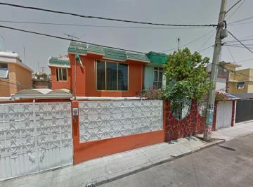 Casa de 2 habitaciones, Gustavo A. Madero · Casa en Venta en Calle 625, San Juan de Aragon