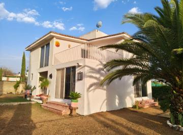 Casa de 3 habitaciones, Tlayacapan · Venta de Casa en Pedregal Tlalli, Tlayacapan, Morelos.