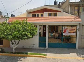 Casa de 3 habitaciones, Ecatepec de Morelos · Venta de Casa en Estado de Mexico Ecatepc Jardines de Morelos