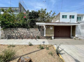 Casa uso de suelo de 6 habitaciones, Guadalajara · Casa en Venta en Vallarta Norte Guadalajara