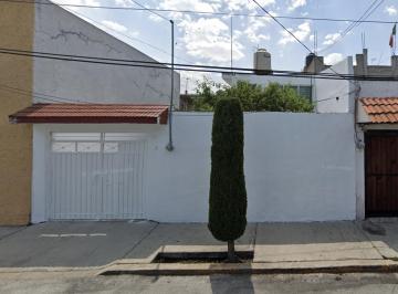 Casa de 3 habitaciones, Tlalnepantla de Baz · Casa en Venta en Prensa Nacional Tlalnepantla