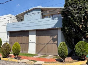 Casa de 3 habitaciones, Atizapán de Zaragoza · Casa en Venta en Lomas de Bellavista