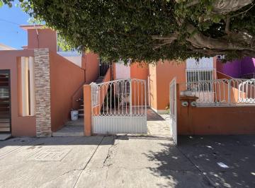 Casa · 96m² · 3 Recámaras · 1 Estacionamiento · Duplex en Planta Baja Remodelado en Infonavit Jabalies Mazatlan