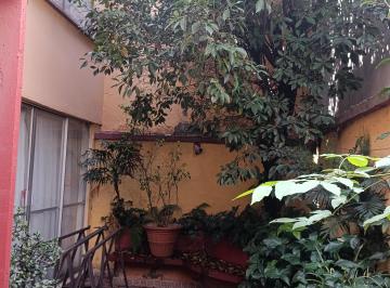 Casa de 4 habitaciones, Coyoacán · Vendo Hermosa Casa Frente a Dos Parques y a Espaldas de Calz. Miramontes.