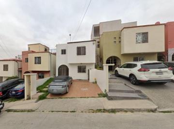 Casa de 3 habitaciones, Mexicali · Casa en Venta Col Villa Colonial en Tijuana B. C. Lmb