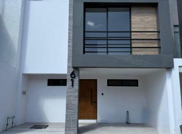 Casa de 3 habitaciones, San Andrés Cholula · Casa con 3 Recámaras en Venta, 116 m² Superficie de Terreno en San Bernardino Tlaxcalancingo